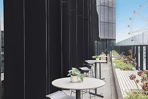 Vibe Hotel Melbourne Docklands