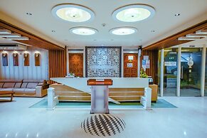 Hotel Holiday Resort