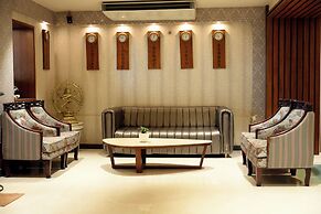 Hotel Holiday Resort