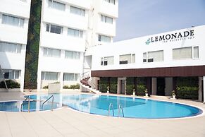 Hotel Holiday Resort