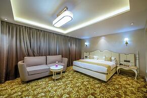 Hotel Holiday Resort