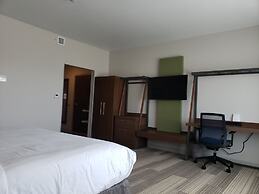 Holiday Inn Express & Suites Brigham City - North Utah by IHG