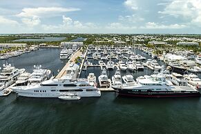 The Perry Hotel & Marina Key West