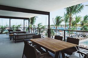 The Perry Hotel & Marina Key West