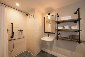 The Perry Hotel & Marina Key West