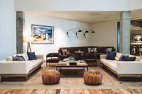 The Perry Hotel & Marina Key West