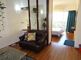 Balkoni Hijau at Casa Mutiara KL