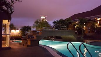 Balkoni Hijau at Casa Mutiara KL