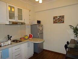 Balkoni Hijau at Casa Mutiara KL