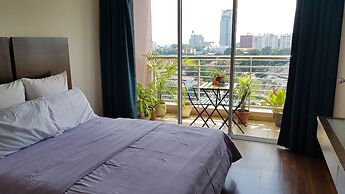 Balkoni Hijau at Casa Mutiara KL