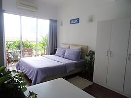 Balkoni Hijau at Casa Mutiara KL