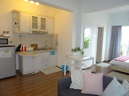 Balkoni Hijau at Casa Mutiara KL