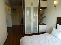 Balkoni Hijau at Casa Mutiara KL