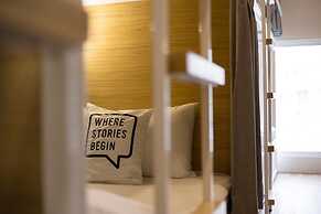 Bed One Block Hostel