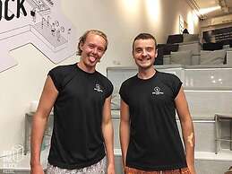 Bed One Block Hostel