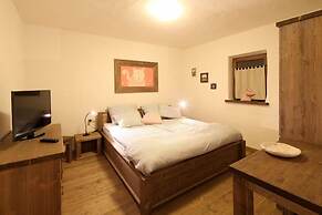 Panonska Vas Villas and Studios