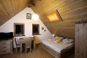 Panonska Vas Villas and Studios