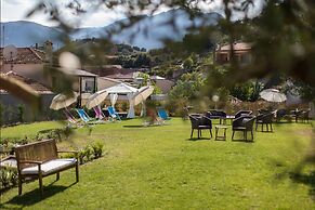 Theatro Hotel Odysseon