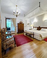 Casa Montalvo Bed & Breakfast