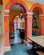 Casa Montalvo Bed & Breakfast