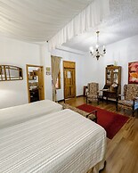 Casa Montalvo Bed & Breakfast