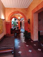 Casa Montalvo Bed & Breakfast