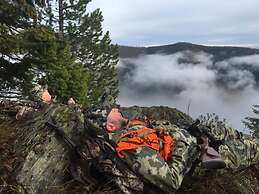 Lakeside Resort and Motel