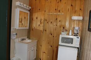 Lakeside Resort and Motel