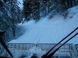 Lakeside Resort and Motel