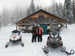 Lakeside Resort and Motel