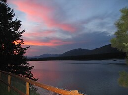 Lakeside Resort and Motel