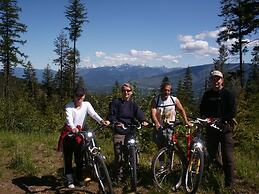 Lakeside Resort and Motel