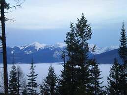 Lakeside Resort and Motel