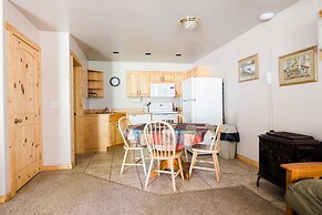 Lakeside Resort and Motel