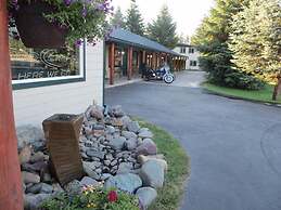 Lakeside Resort and Motel