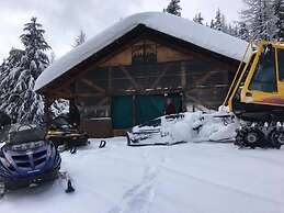 Lakeside Resort and Motel