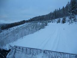 Lakeside Resort and Motel