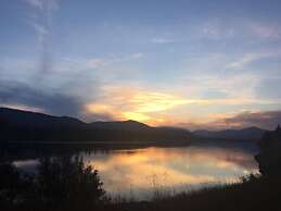 Lakeside Resort and Motel