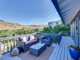 Chic Highlands Hideaway