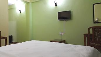 Hotel Bishram