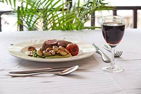 Hotel Raniban Arcade