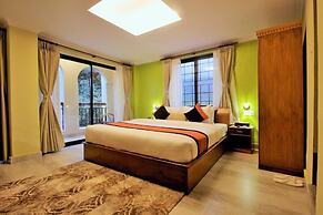 Hotel Raniban Arcade