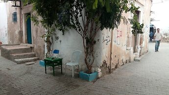 El Patio Courtyard House