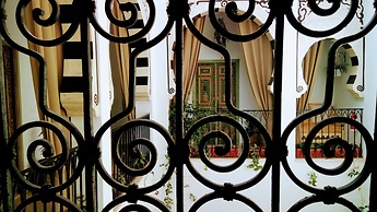 El Patio Courtyard House