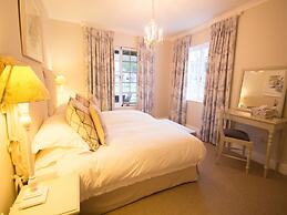 Exquisite Cottage 20