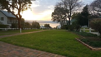 Exquisite Cottage 20