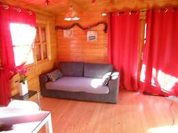Les Chalets De Lozzi