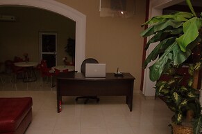 Appiah's Royal Suites