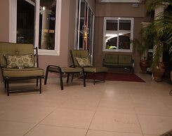 Appiah's Royal Suites