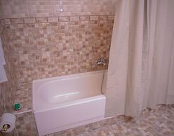 Appiah's Royal Suites